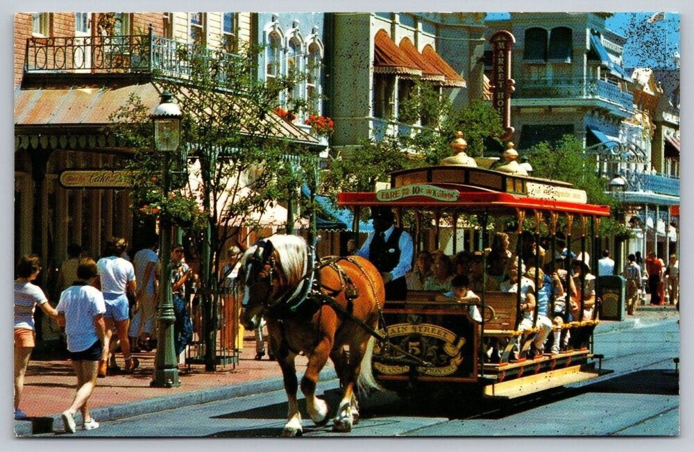 Vintage Walt Disney World Postcard Main Street Horse-Drawn Trolley WDW-1000